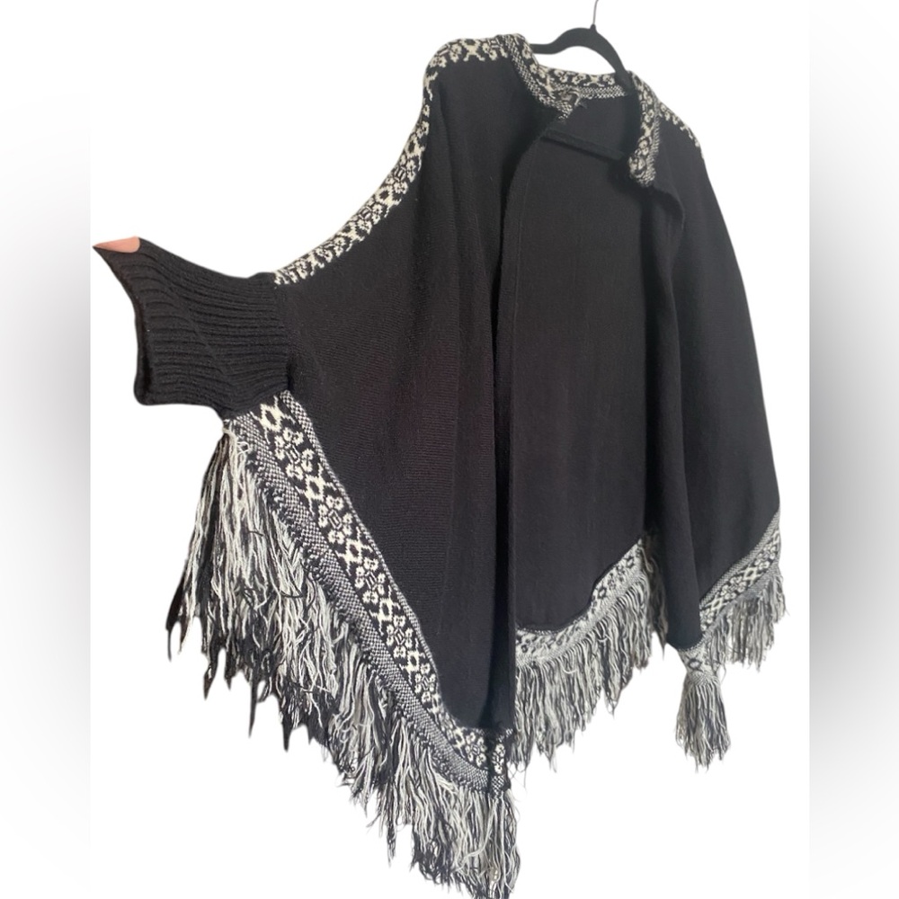 Do Everything In Love One Size Knit Poncho Open Front Cardigan